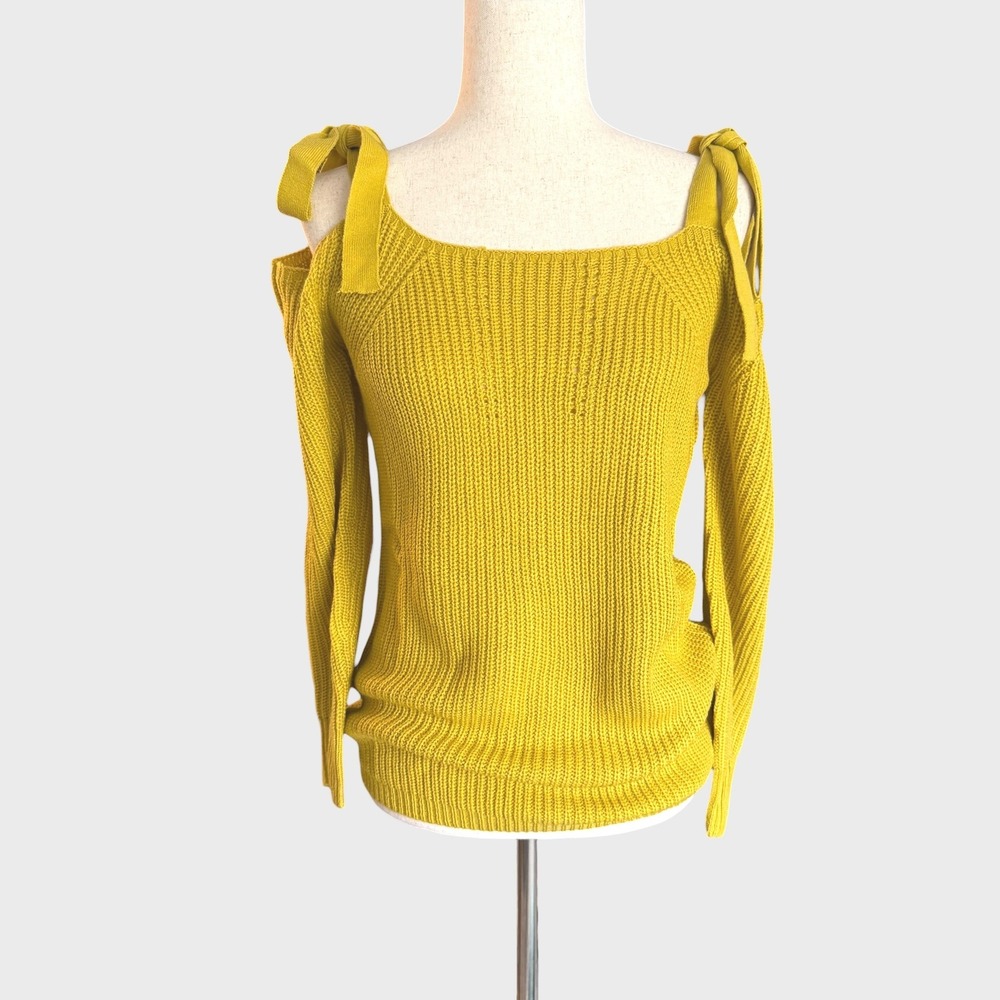 Purple Lava Mustard Yellow Cold‎ Shoulder Tie Strap Knit Sweater Small Med NWT